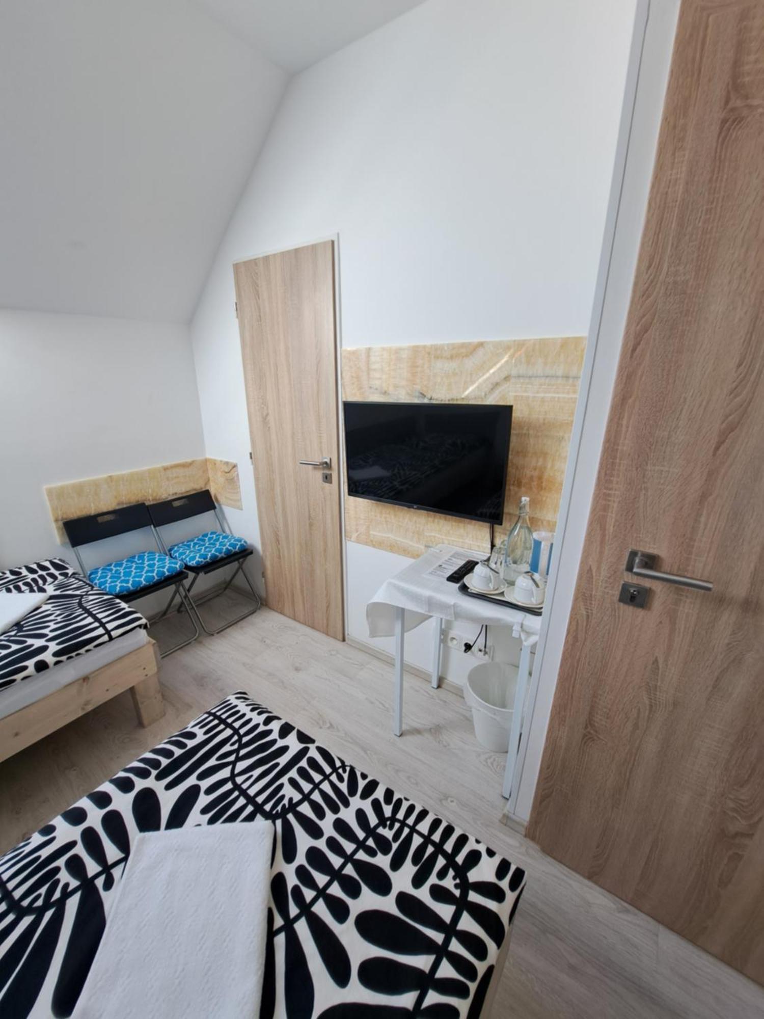Apartmany Amalia Πιεστάνυ Εξωτερικό φωτογραφία